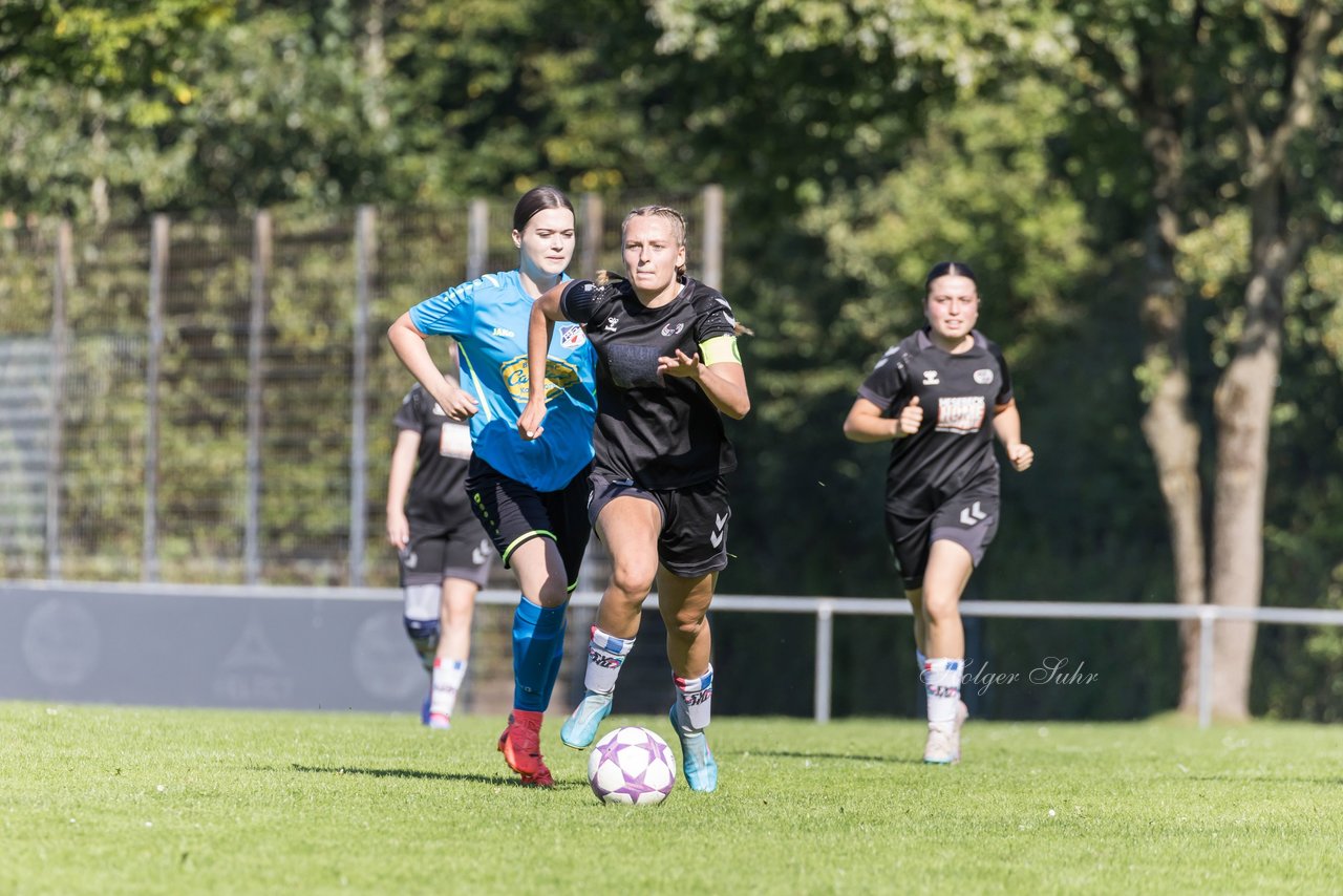 Bild 200 - wBJ SV Henstedt Ulzburg - FSG Oldendorf Itzehoe : Ergebnis: 2:5